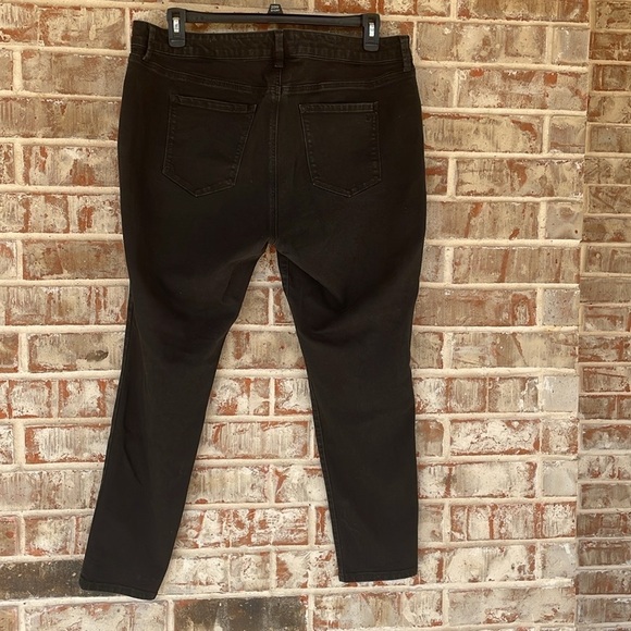 Jessica Simpson Kiss Me Skinny Black Stretchy Skinny Jeans - Picture 5 of 8